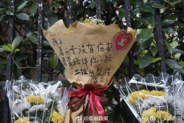 掘记谈当年不续约考辛斯：他场外的一些事把自己从联盟赶了出去